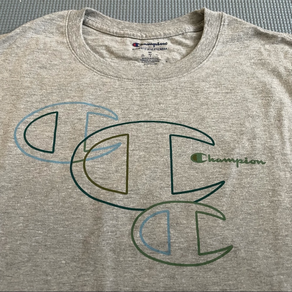 Champion Logo T-Shirt - Picture 4 of 6